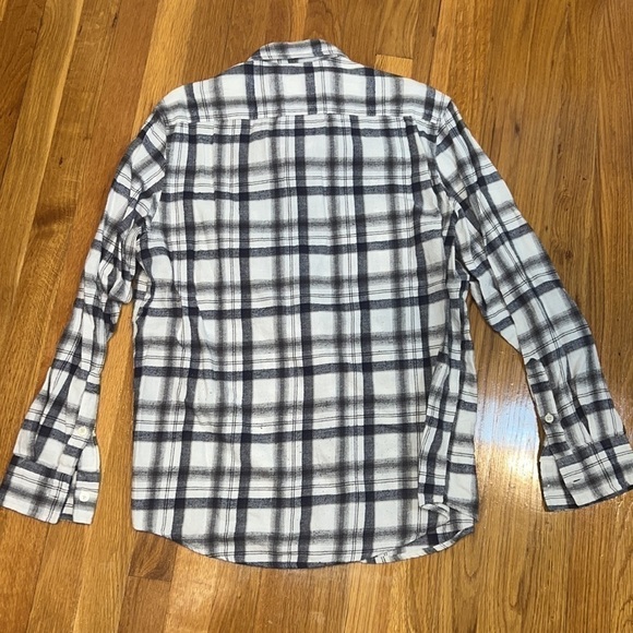 Men’s American Rag Flannel - Picture 6 of 6